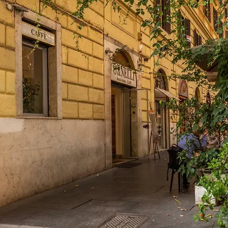 Coliseum Luxurious Historical Center Appartamento *