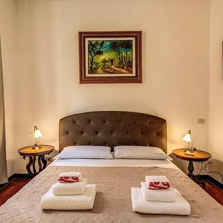 Coliseum Luxurious Historical Center Appartamento Roma