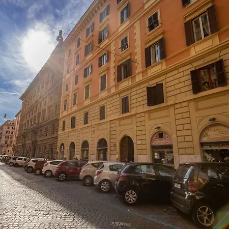 Coliseum Luxurious Historical Center Appartamento *
